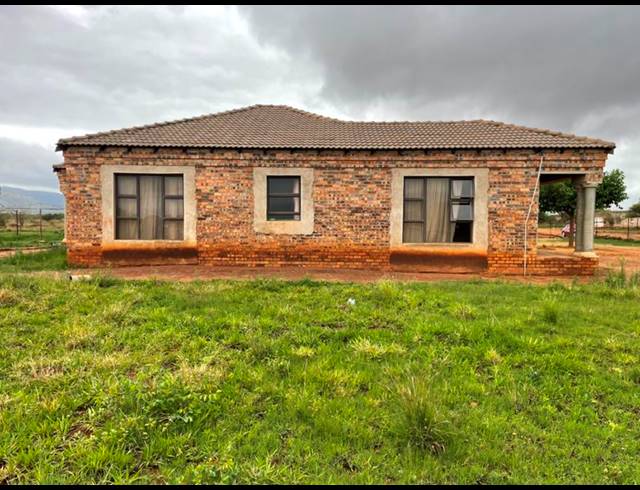 4 BEDROOM HOUSE FOR SALE IN MADIBA